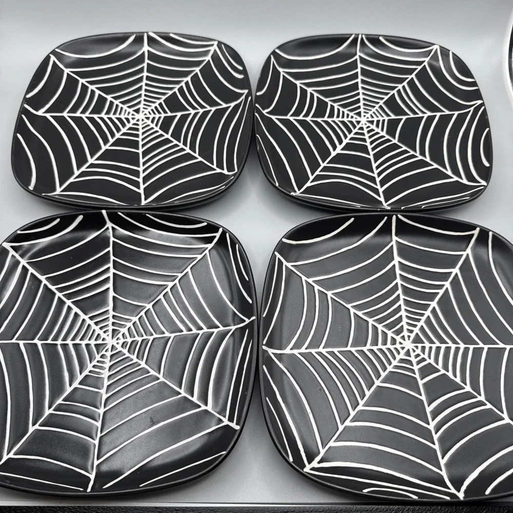 Pottery Barn Halloween Plates Set 4‎ Spiderweb Spider Web Dessert Salad Side